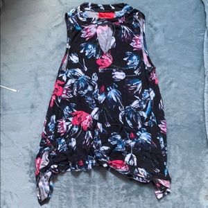 Women’s Medium Jennifer Lopez Shirt